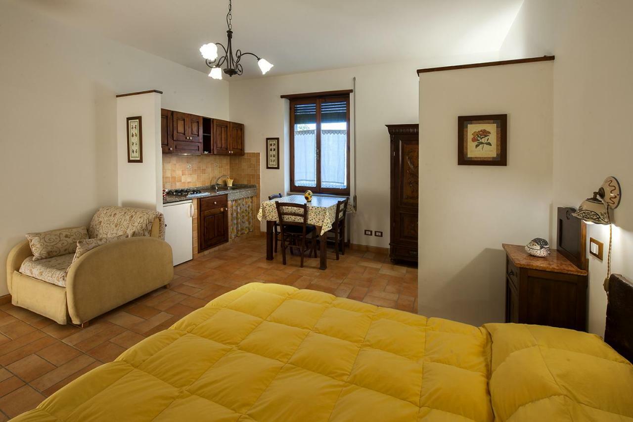 Agriturismo Fattoria Poggio Boalaio オルヴィエート エクステリア 写真